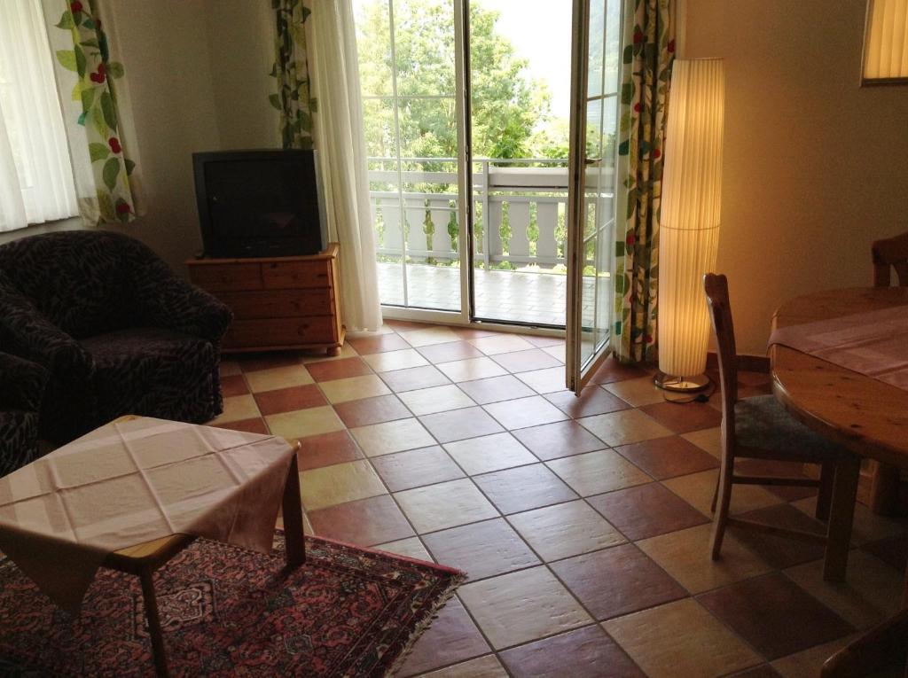 Appartementhaus Karantanien Am Ossiacher See الغرفة الصورة